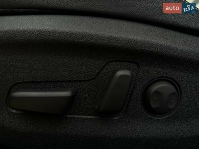 Синий Киа Niro, объемом двигателя 0 л и пробегом 57 тыс. км за 23700 $, фото 45 на Automoto.ua