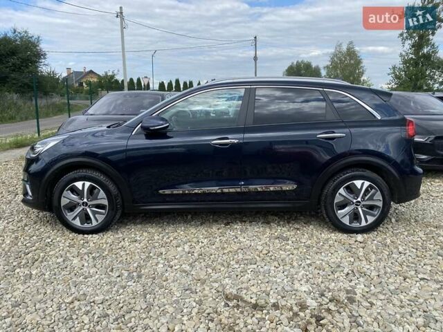 Синий Киа Niro, объемом двигателя 0 л и пробегом 70 тыс. км за 23200 $, фото 9 на Automoto.ua