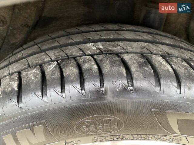 Синій Кіа Niro, об'ємом двигуна 0 л та пробігом 70 тис. км за 23200 $, фото 22 на Automoto.ua