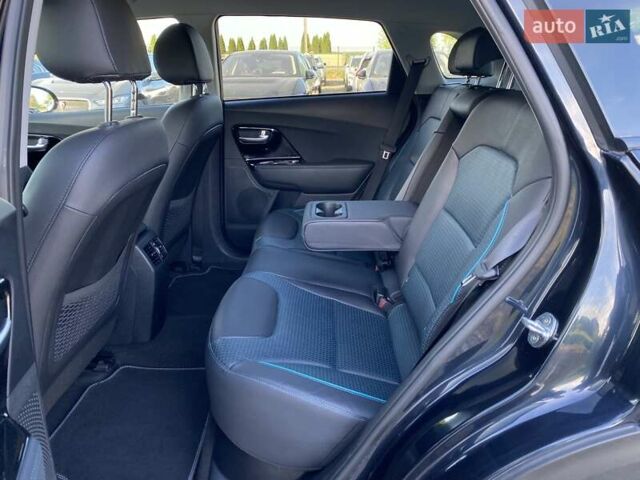Синий Киа Niro, объемом двигателя 0 л и пробегом 123 тыс. км за 20600 $, фото 66 на Automoto.ua