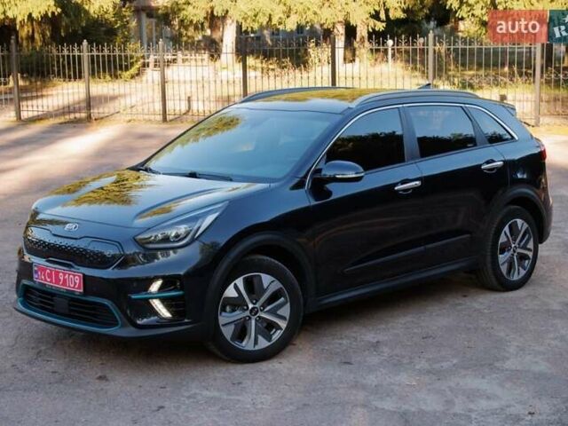 Синий Киа Niro, объемом двигателя 0 л и пробегом 125 тыс. км за 18950 $, фото 5 на Automoto.ua