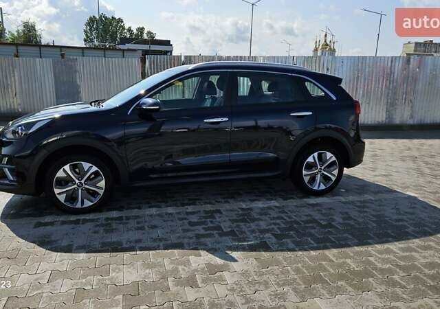 Синий Киа Niro, объемом двигателя 0 л и пробегом 101 тыс. км за 18200 $, фото 12 на Automoto.ua