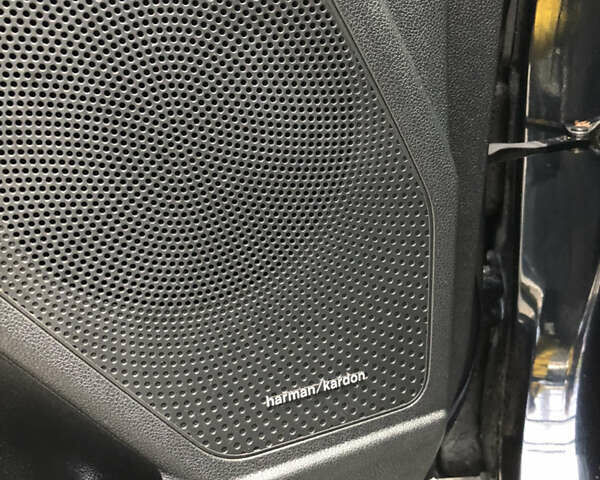 Синій Кіа Niro, об'ємом двигуна 0 л та пробігом 85 тис. км за 21850 $, фото 32 на Automoto.ua