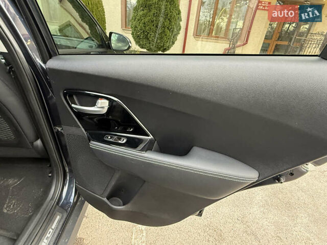 Синій Кіа Niro, об'ємом двигуна 0 л та пробігом 136 тис. км за 19350 $, фото 57 на Automoto.ua