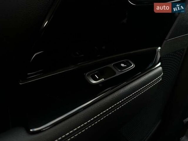 Синій Кіа Niro, об'ємом двигуна 0 л та пробігом 57 тис. км за 24700 $, фото 17 на Automoto.ua