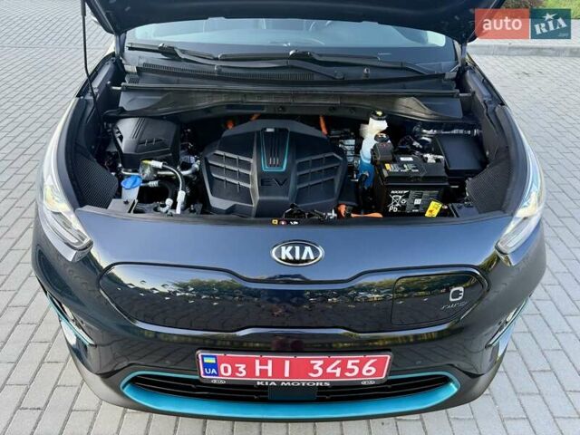 Синій Кіа Niro, об'ємом двигуна 0 л та пробігом 86 тис. км за 18950 $, фото 100 на Automoto.ua