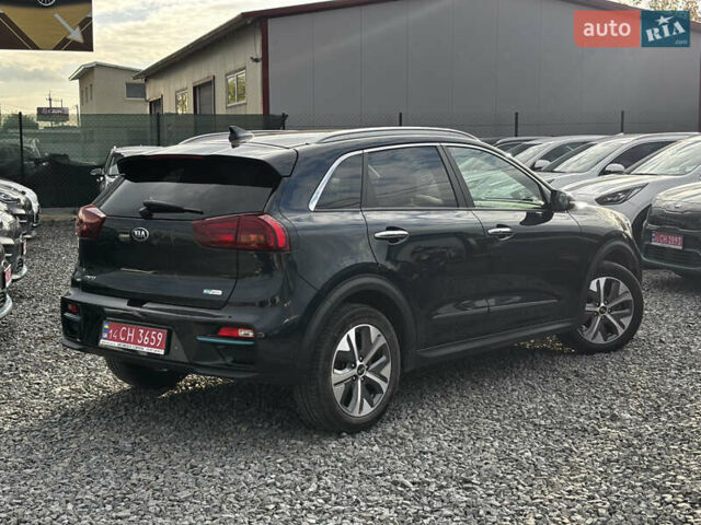 Синий Киа Niro, объемом двигателя 0 л и пробегом 46 тыс. км за 23050 $, фото 10 на Automoto.ua
