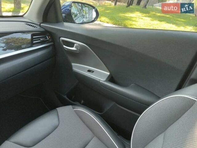 Синий Киа Niro, объемом двигателя 0 л и пробегом 49 тыс. км за 16980 $, фото 55 на Automoto.ua