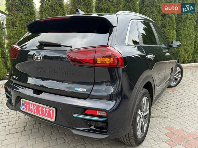 Синий Киа Niro, объемом двигателя 0 л и пробегом 88 тыс. км за 20999 $, фото 22 на Automoto.ua
