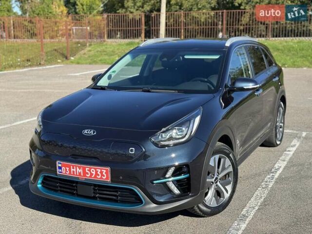 Синий Киа Niro, объемом двигателя 0 л и пробегом 104 тыс. км за 20900 $, фото 1 на Automoto.ua