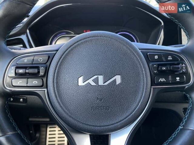 Синий Киа Niro, объемом двигателя 0 л и пробегом 70 тыс. км за 23200 $, фото 31 на Automoto.ua