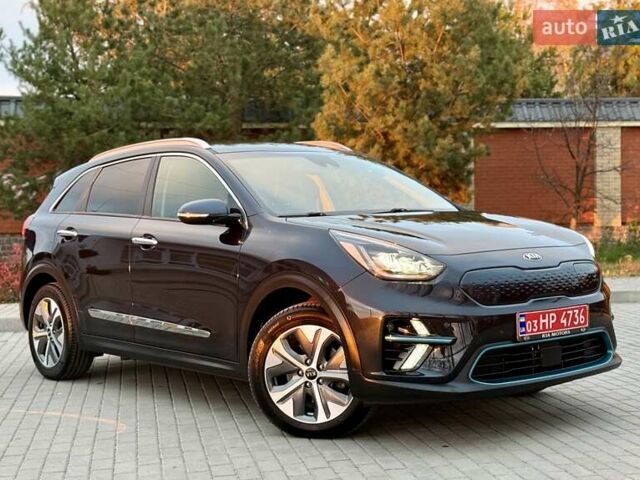 Синій Кіа Niro, об'ємом двигуна 0 л та пробігом 84 тис. км за 19450 $, фото 3 на Automoto.ua