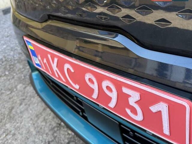 Синій Кіа Niro, об'ємом двигуна 0 л та пробігом 82 тис. км за 18950 $, фото 13 на Automoto.ua