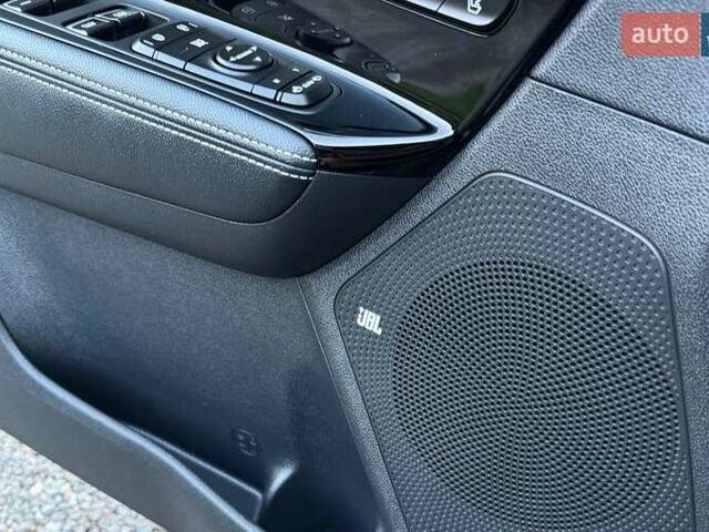 Синий Киа Niro, объемом двигателя 0 л и пробегом 138 тыс. км за 18950 $, фото 76 на Automoto.ua