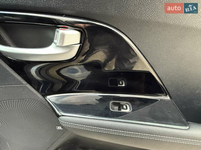 Синій Кіа Niro, об'ємом двигуна 0 л та пробігом 136 тис. км за 19350 $, фото 55 на Automoto.ua