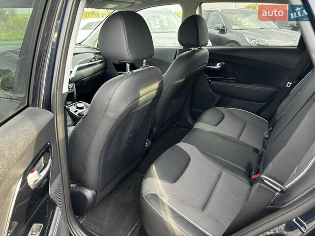 Синій Кіа Niro, об'ємом двигуна 0 л та пробігом 46 тис. км за 23050 $, фото 33 на Automoto.ua