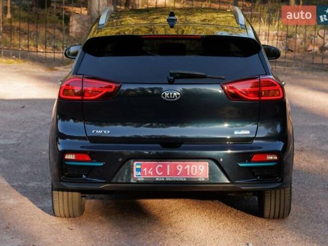 Синий Киа Niro, объемом двигателя 0 л и пробегом 125 тыс. км за 18950 $, фото 17 на Automoto.ua