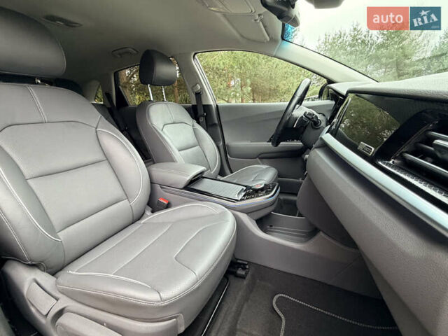 Синий Киа Niro, объемом двигателя 0 л и пробегом 64 тыс. км за 23800 $, фото 17 на Automoto.ua