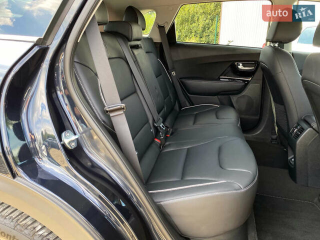 Синий Киа Niro, объемом двигателя 0 л и пробегом 24 тыс. км за 24600 $, фото 109 на Automoto.ua