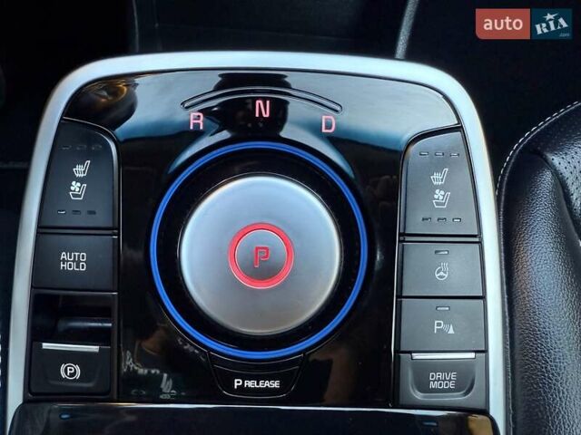 Синий Киа Niro, объемом двигателя 0 л и пробегом 138 тыс. км за 18950 $, фото 87 на Automoto.ua