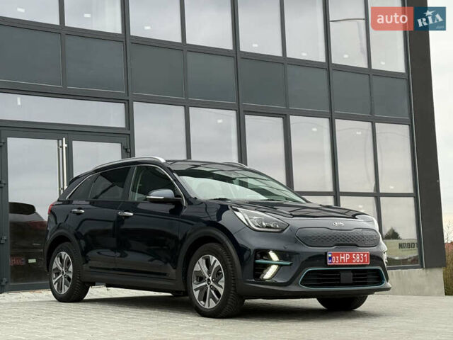 Синій Кіа Niro, об'ємом двигуна 0 л та пробігом 124 тис. км за 19950 $, фото 12 на Automoto.ua