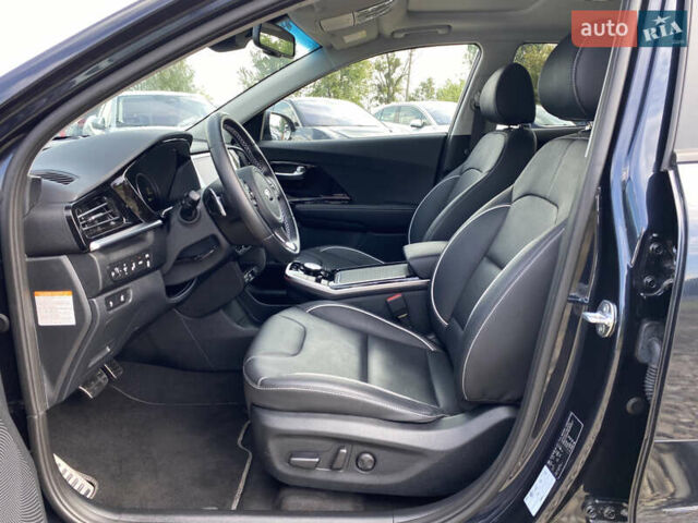 Синий Киа Niro, объемом двигателя 0 л и пробегом 24 тыс. км за 24600 $, фото 46 на Automoto.ua
