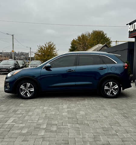 Синій Кіа Niro, об'ємом двигуна 1.58 л та пробігом 68 тис. км за 19500 $, фото 2 на Automoto.ua
