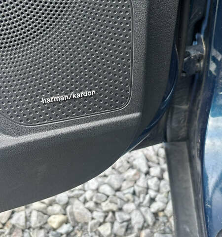 Синій Кіа Niro, об'ємом двигуна 1.58 л та пробігом 77 тис. км за 21000 $, фото 3 на Automoto.ua