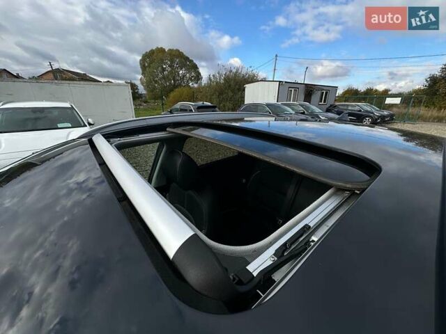 Синий Киа Niro, объемом двигателя 0 л и пробегом 57 тыс. км за 23700 $, фото 2 на Automoto.ua