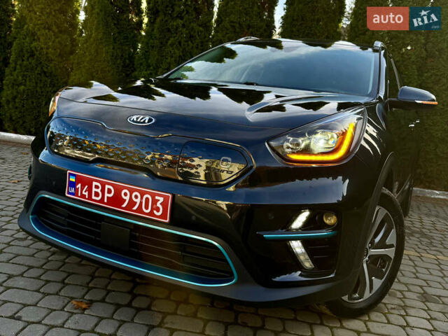 Синій Кіа Niro, об'ємом двигуна 0 л та пробігом 82 тис. км за 19999 $, фото 6 на Automoto.ua