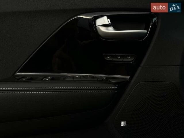 Синій Кіа Niro, об'ємом двигуна 0 л та пробігом 62 тис. км за 24600 $, фото 5 на Automoto.ua