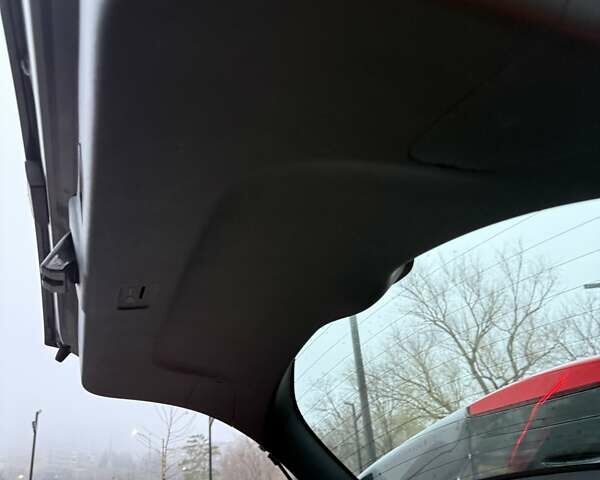 Синій Кіа Niro, об'ємом двигуна 0 л та пробігом 138 тис. км за 18900 $, фото 26 на Automoto.ua