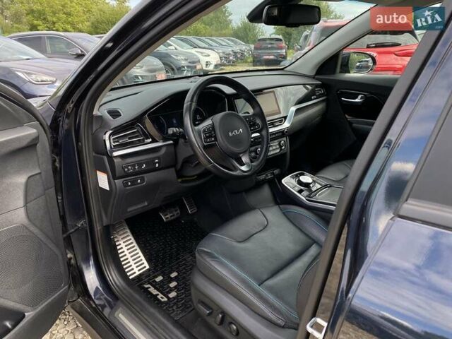Синий Киа Niro, объемом двигателя 0 л и пробегом 70 тыс. км за 23200 $, фото 1 на Automoto.ua