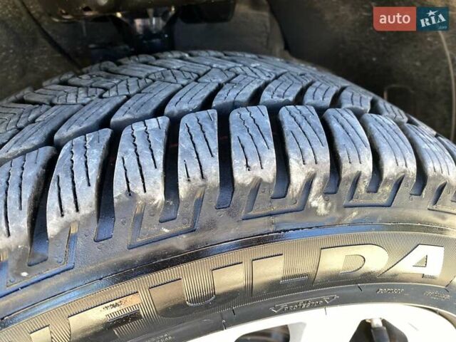 Синий Киа Niro, объемом двигателя 0 л и пробегом 105 тыс. км за 21500 $, фото 26 на Automoto.ua