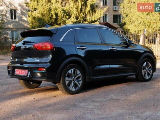 Синий Киа Niro, объемом двигателя 0 л и пробегом 125 тыс. км за 18950 $, фото 22 на Automoto.ua