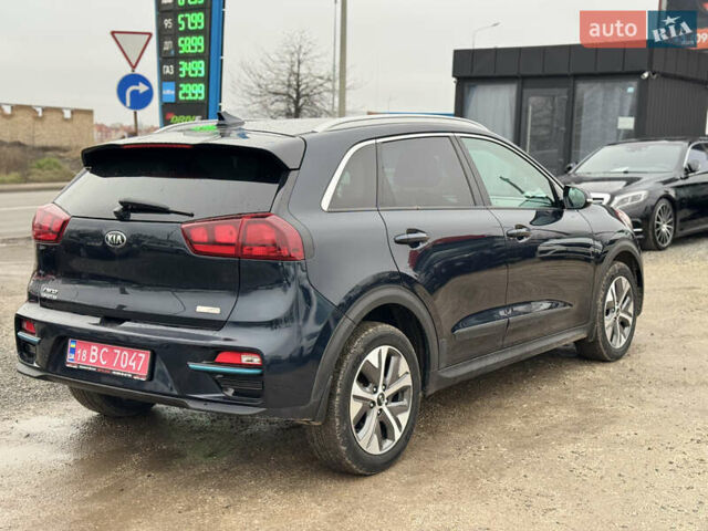 Синій Кіа Niro, об'ємом двигуна 0 л та пробігом 67 тис. км за 19000 $, фото 12 на Automoto.ua