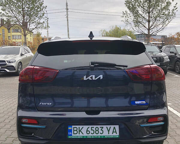 Синій Кіа Niro, об'ємом двигуна 0 л та пробігом 85 тис. км за 21850 $, фото 5 на Automoto.ua