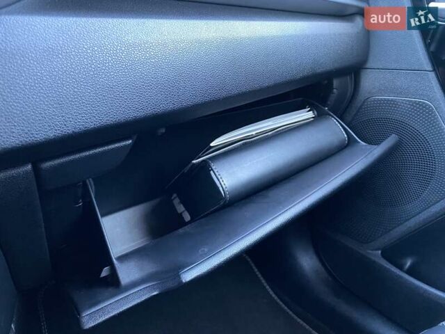 Синий Киа Niro, объемом двигателя 0 л и пробегом 105 тыс. км за 21500 $, фото 52 на Automoto.ua