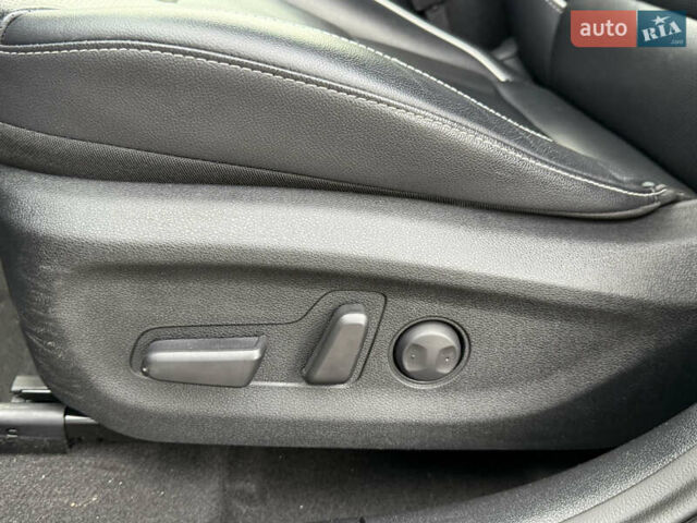 Синій Кіа Niro, об'ємом двигуна 0 л та пробігом 136 тис. км за 19350 $, фото 48 на Automoto.ua