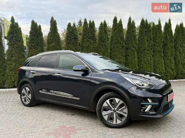 Синий Киа Niro, объемом двигателя 0 л и пробегом 88 тыс. км за 20999 $, фото 10 на Automoto.ua