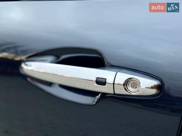 Синій Кіа Niro, об'ємом двигуна 0 л та пробігом 84 тис. км за 19450 $, фото 32 на Automoto.ua