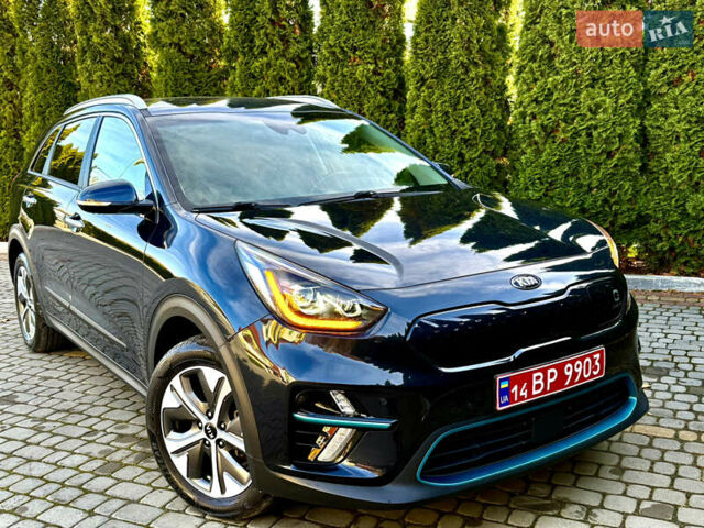 Синий Киа Niro, объемом двигателя 0 л и пробегом 83 тыс. км за 19999 $, фото 6 на Automoto.ua