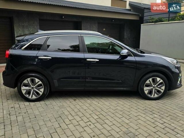 Синий Киа Niro, объемом двигателя 0 л и пробегом 139 тыс. км за 18950 $, фото 11 на Automoto.ua