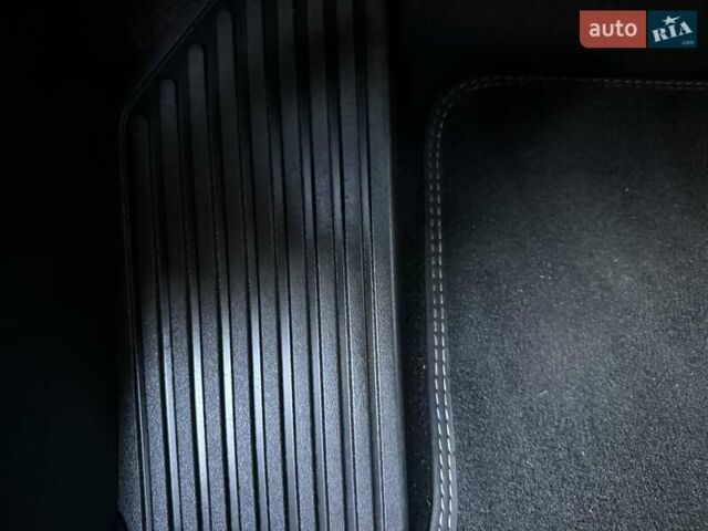 Синий Киа Niro, объемом двигателя 0 л и пробегом 138 тыс. км за 18950 $, фото 73 на Automoto.ua