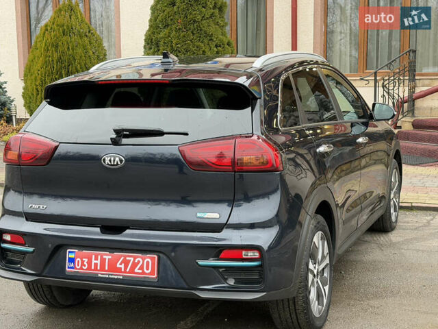 Синій Кіа Niro, об'ємом двигуна 0 л та пробігом 159 тис. км за 18499 $, фото 15 на Automoto.ua