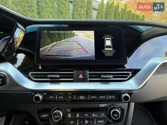 Синій Кіа Niro, об'ємом двигуна 0 л та пробігом 82 тис. км за 19999 $, фото 35 на Automoto.ua
