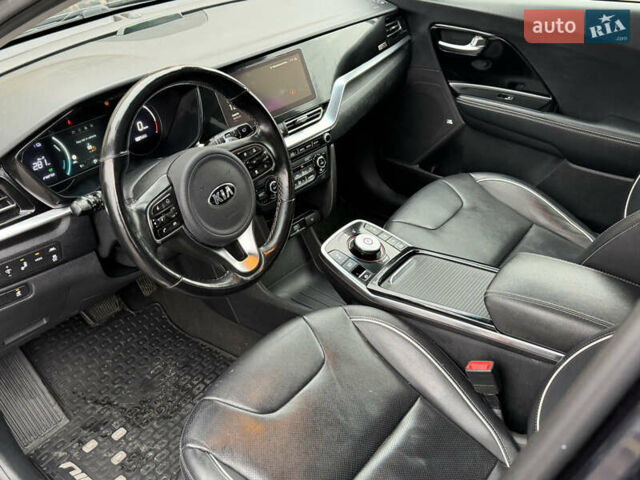 Синій Кіа Niro, об'ємом двигуна 0 л та пробігом 159 тис. км за 18499 $, фото 21 на Automoto.ua