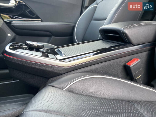 Синий Киа Niro, объемом двигателя 0 л и пробегом 24 тыс. км за 24600 $, фото 5 на Automoto.ua