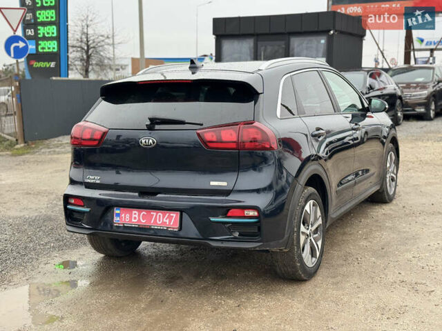 Синій Кіа Niro, об'ємом двигуна 0 л та пробігом 67 тис. км за 19000 $, фото 13 на Automoto.ua