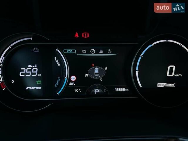 Синий Киа Niro, объемом двигателя 0 л и пробегом 45 тыс. км за 23700 $, фото 52 на Automoto.ua